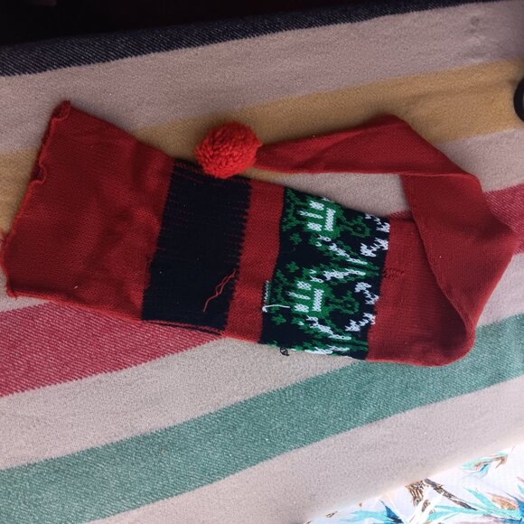 Vintage Christmas Knit Elf Hat With Pompom Eagle KNitted Design 1970\'s Hippy 42\